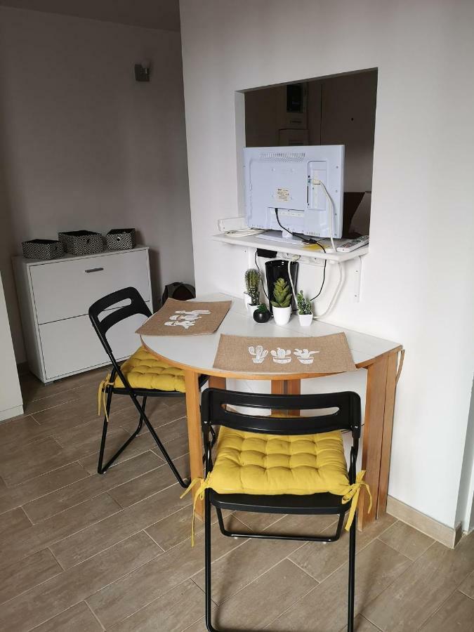 Charming Studio - Heart Of The City / Downtown Fontainebleau Exterior photo